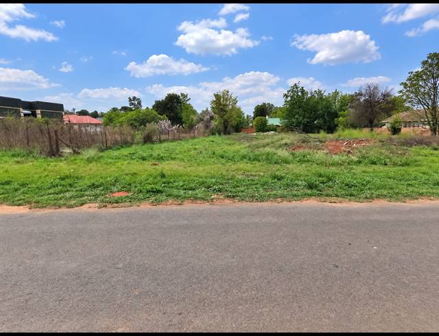 4,047M² VACANT LAND FOR SALE IN RIVERSDALE